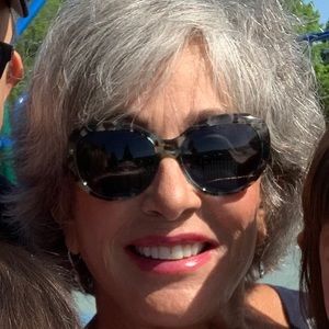 Meet your Posher, Marilyn